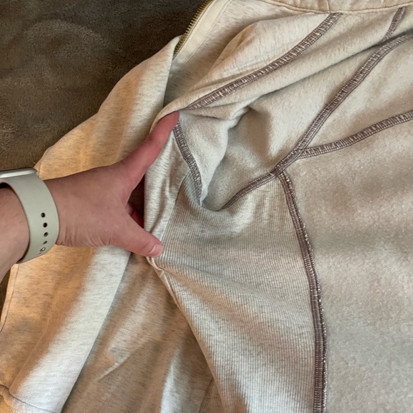 Lululemon Scuba Zip Up 12 Oatmeal/ Gold Hardware - Picture 5 of 6